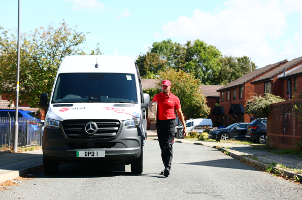 DPD chooses Mercedes-Benz Vans for new EVs